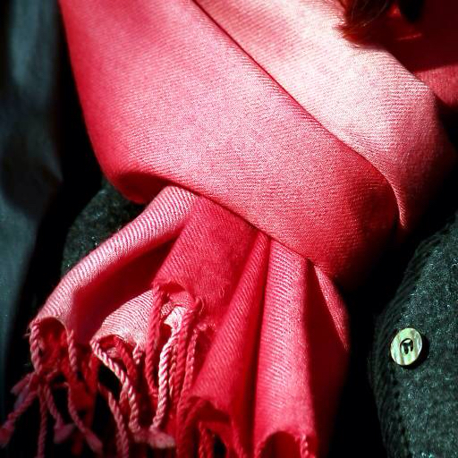 panno, vestiti, sciarpa, pulsante rosso Clarita